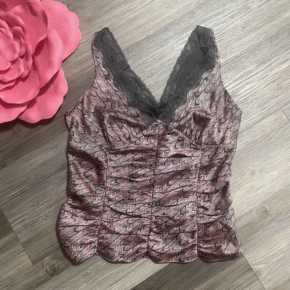 VTG THE LIMITED Y2K XL 100% Silk Babydoll Ruched V-Neck Lace Trim Cami Top Shell